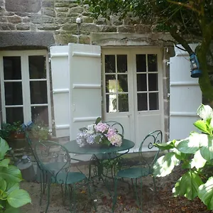 La Maison De Claire Couette-café